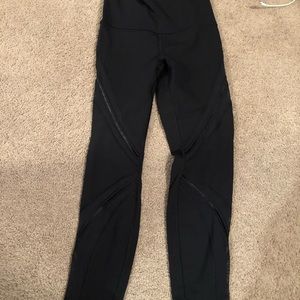 Lululemon *METTA HIGH TIMES* size 6